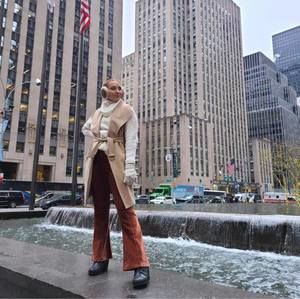 Meet your Posher, Angela